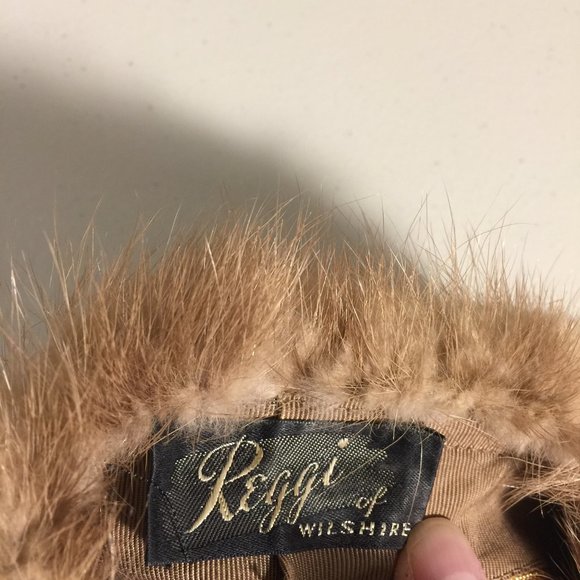 Vintage Women's Genuine Fur Lined Hat Reggi of Wilshire - Picture 11 of 11